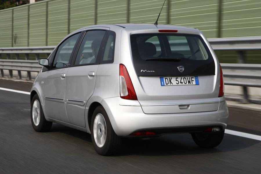  Lancia Musa 2007 года  (фото 43 из 86)